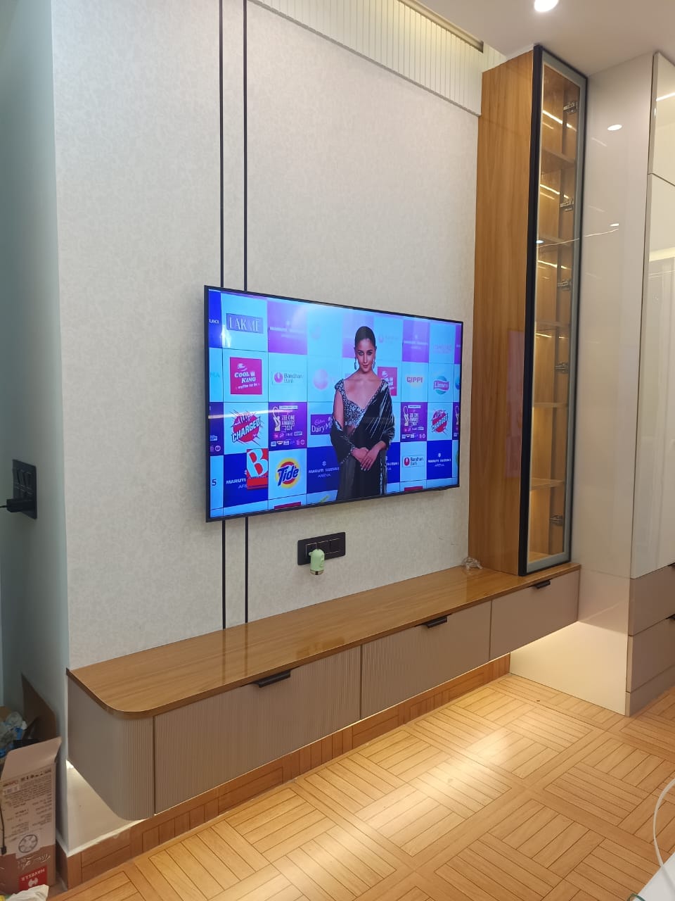 TV Unit